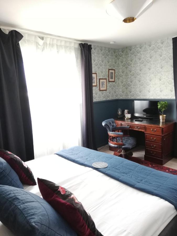 Strand Hotell Vänersborg Екстериор снимка