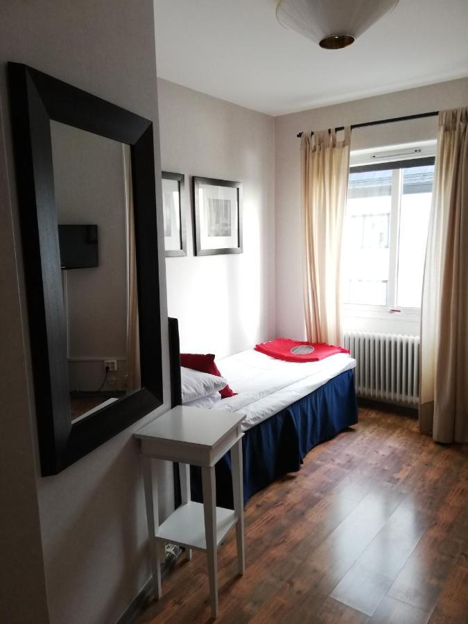 Strand Hotell Vänersborg Екстериор снимка