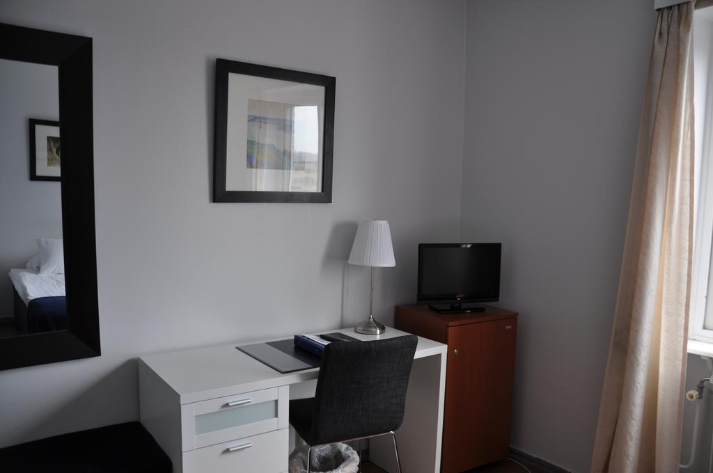 Strand Hotell Vänersborg Екстериор снимка
