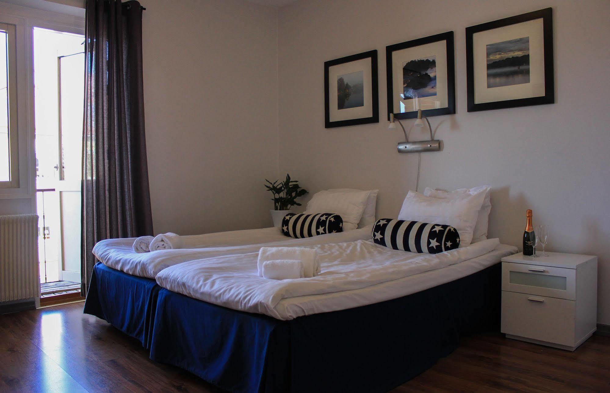 Strand Hotell Vänersborg Екстериор снимка
